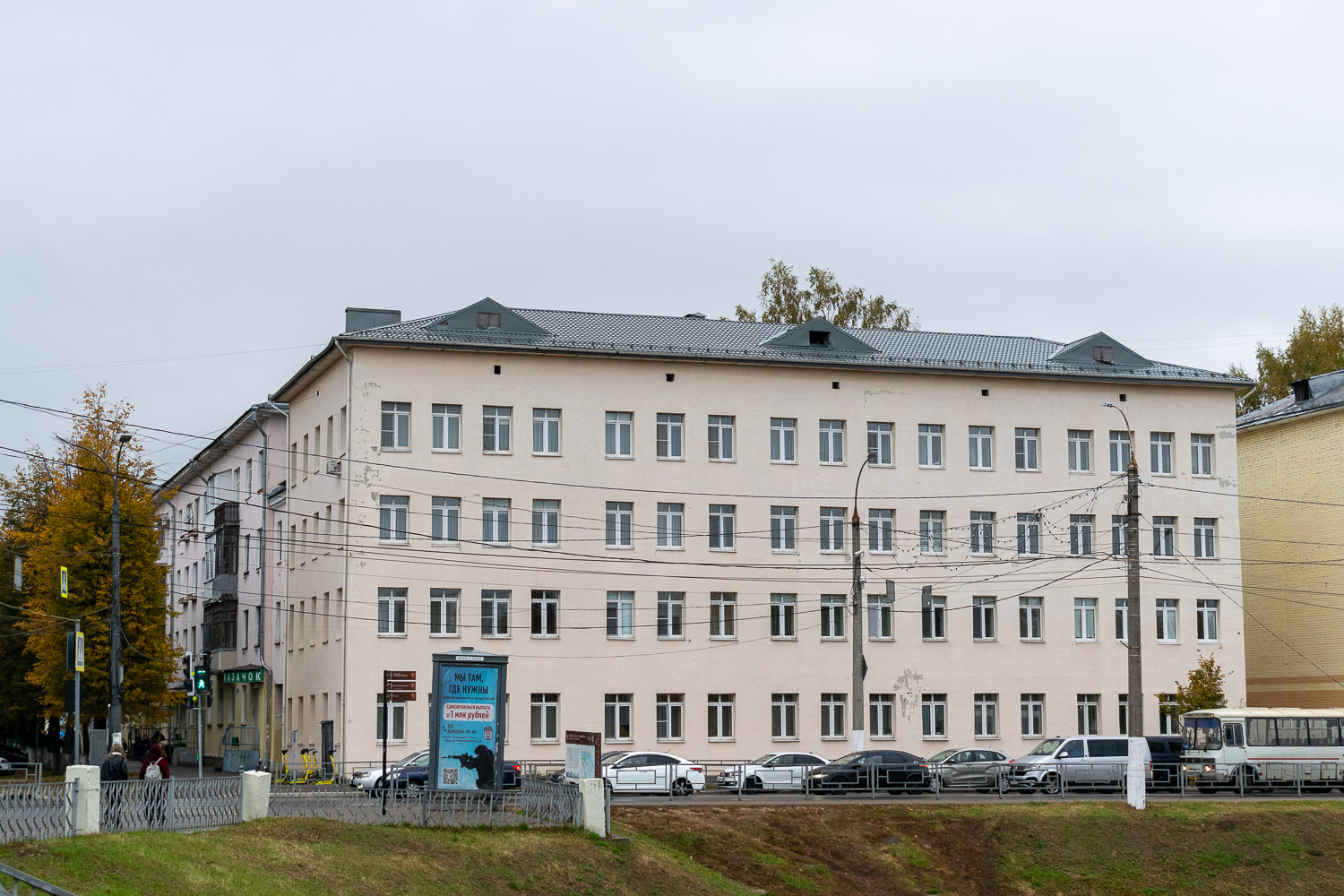 Тверь, Набережная Афанасия Никитина, 56 / Площадь Мира, 2 Тверь, Набережная Афанасия Никитина, 56 / Площадь Мира, 2