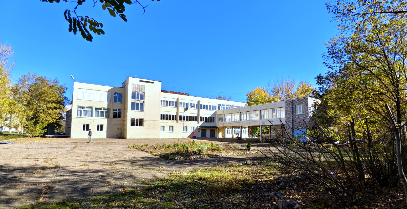 Нариманов, Школьная улица, 11 Нариманов, Школьная улица, 11