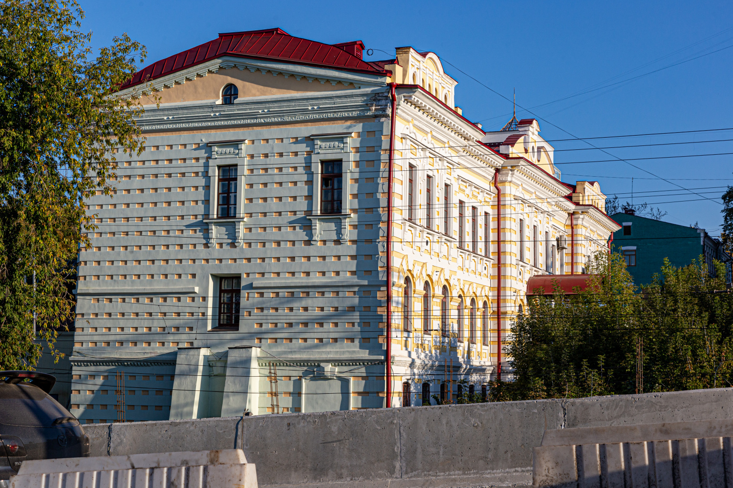 Пермь, Улица Максима Горького, 2