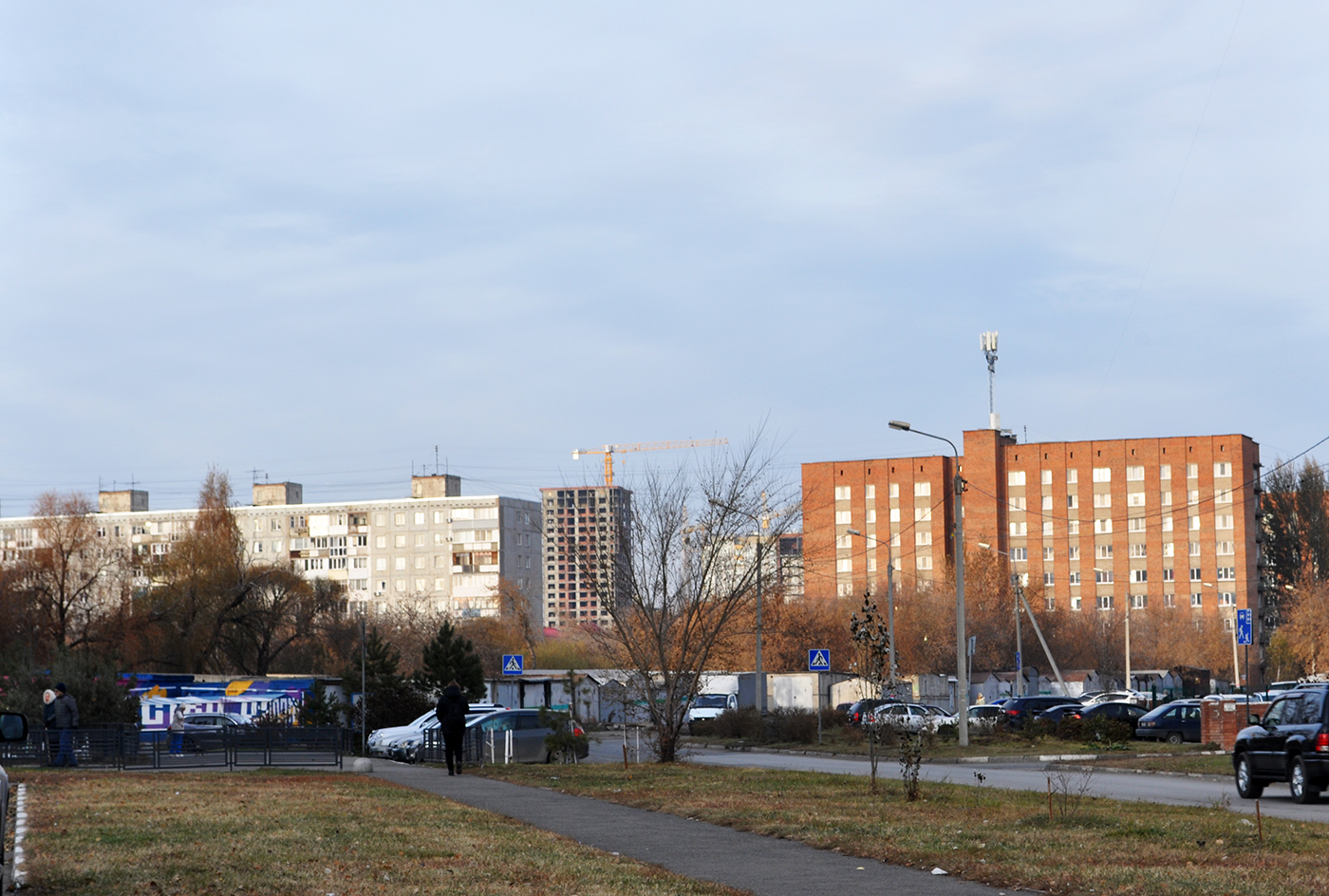 Omsk, 2-я Ленинградская улица, 26*; Улица Блюхера, 18; Проспект Академика Королёва, 7; Улица Блюхера, 16 Omsk, 2-я Ленинградская улица, 26*; Улица Блюхера, 18; Проспект Академика Королёва, 7; Улица Блюхера, 16