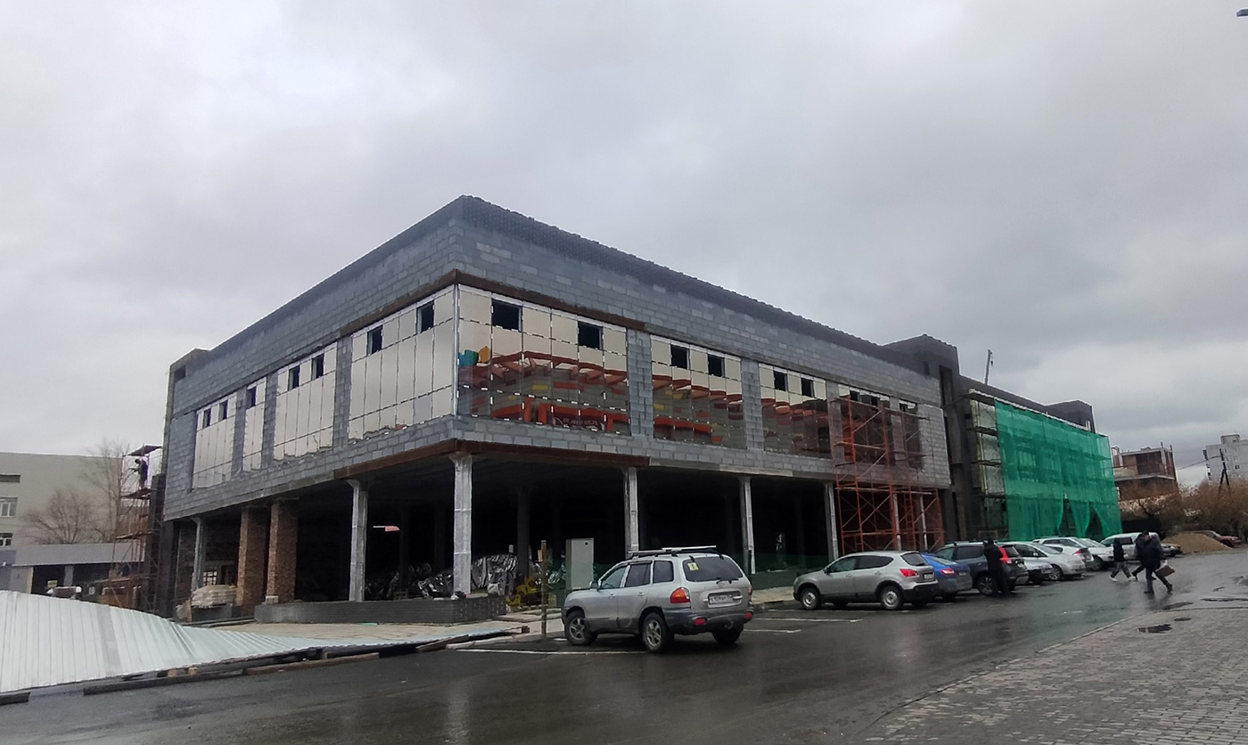 Омск, Улица 10 лет Октября, 92*