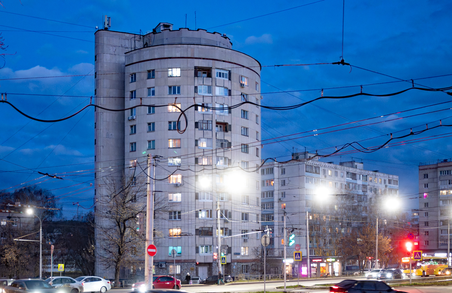 Уфа, Вологодская улица, 23; Вологодская улица, 21