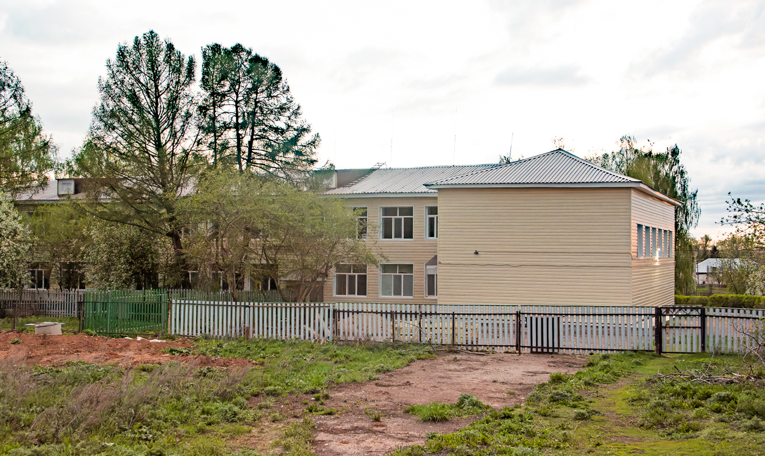 Бирский район, прочие н.п., с. Баженово, улица 60 лет Октября, 8