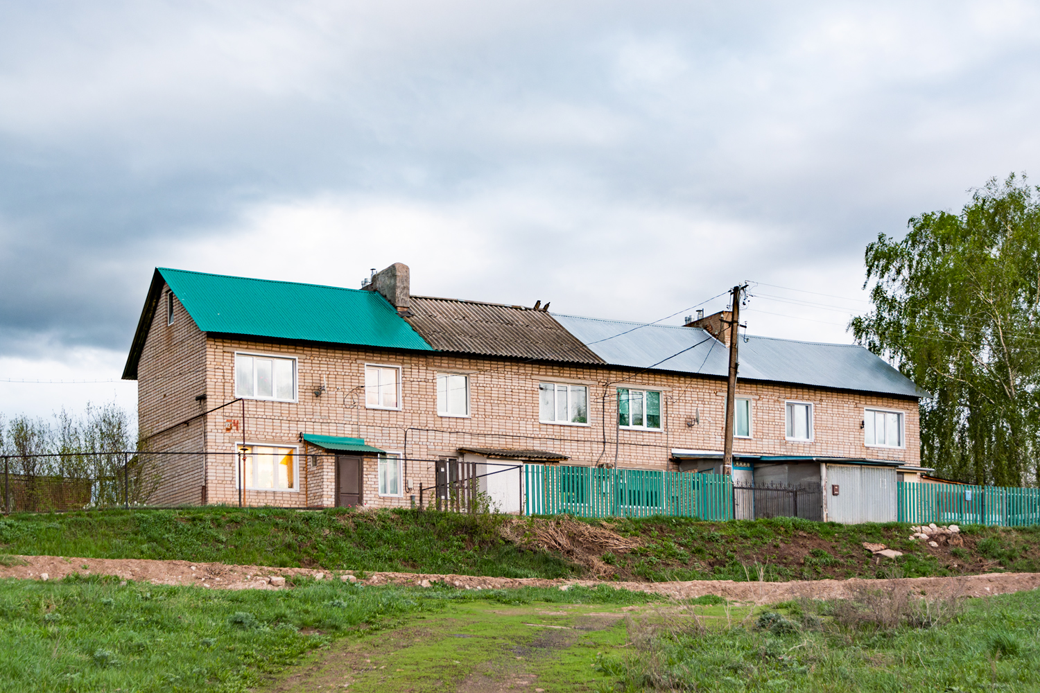 Бирский район, прочие н.п., с. Баженово, улица 60 лет Октября, 12