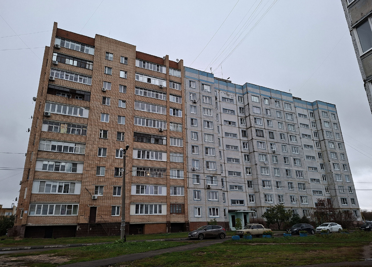 Озёры, Улица Ленина, 23 (подъезды 1-2)