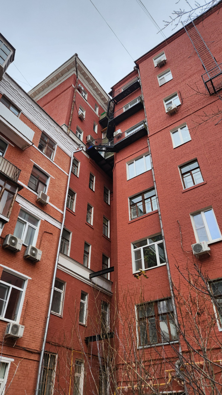 Москва, Малый Демидовский переулок, 3