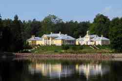 Выборг, Парк Монрепо, Библиотечный флигель; Выборг, Парк Монрепо, Главный дом