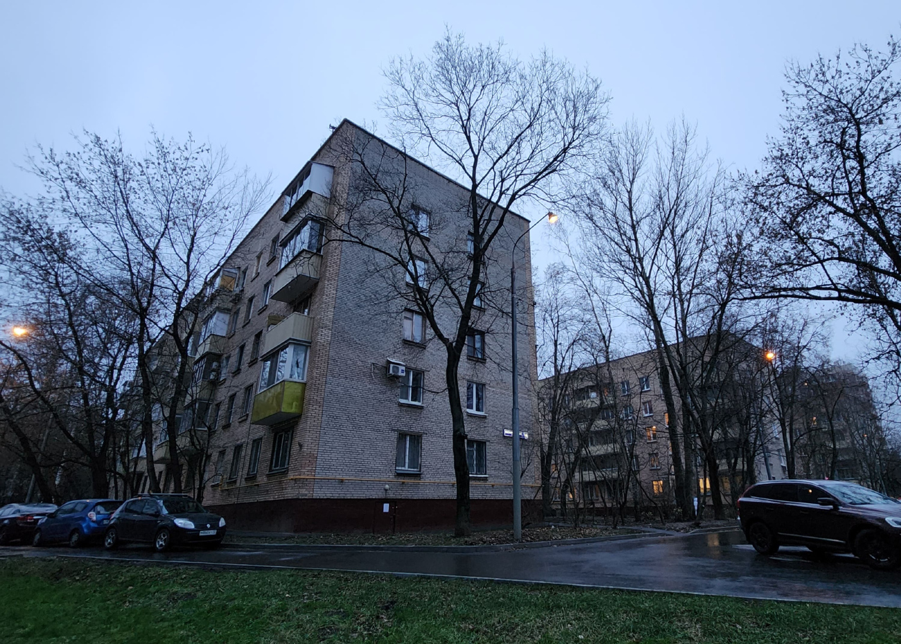 Москва, Мосфильмовская улица, 14; Мосфильмовская улица, 18
