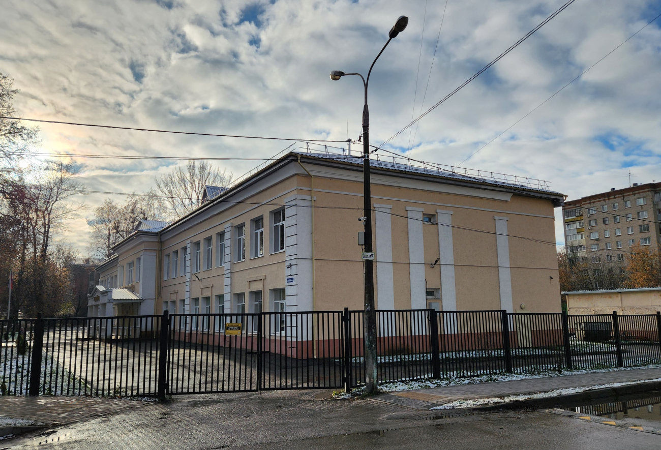 Подольск, Большая Серпуховская улица, 20 / улица 50 лет ВЛКСМ, 1