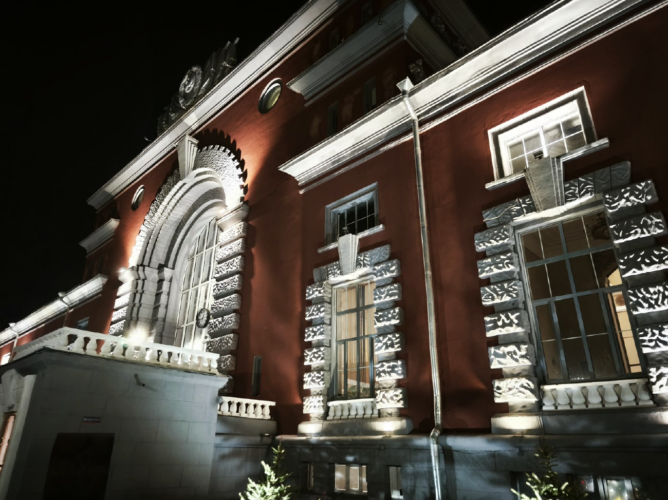 Kursk, Привокзальная площадь, 1