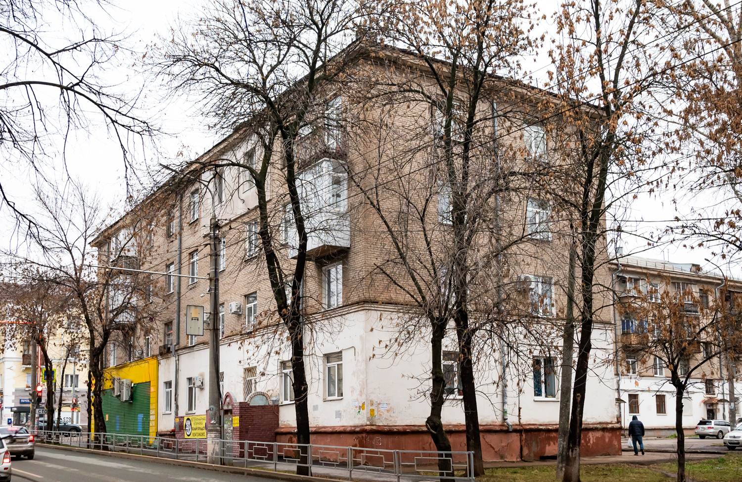 Уфа, Кольцевая улица, 129 / Улица Александра Невского, 34