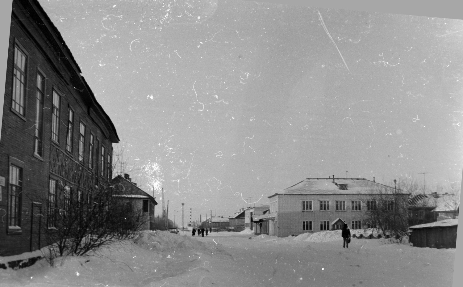 Нарьян-Мар, Улица Пырерки, 16 / Улица Тыко Вылки, 9; Улица Пырерки, 15