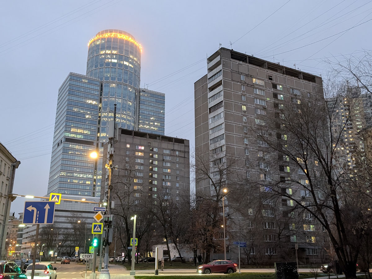 Москва, Беговая улица, 1 стр. 24; Улица Поликарпова, 9; Улица Поликарпова, 11