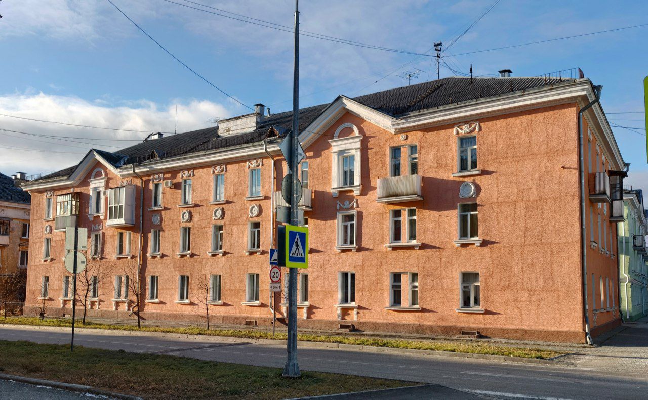 Лесной, Улица Пушкина, 25