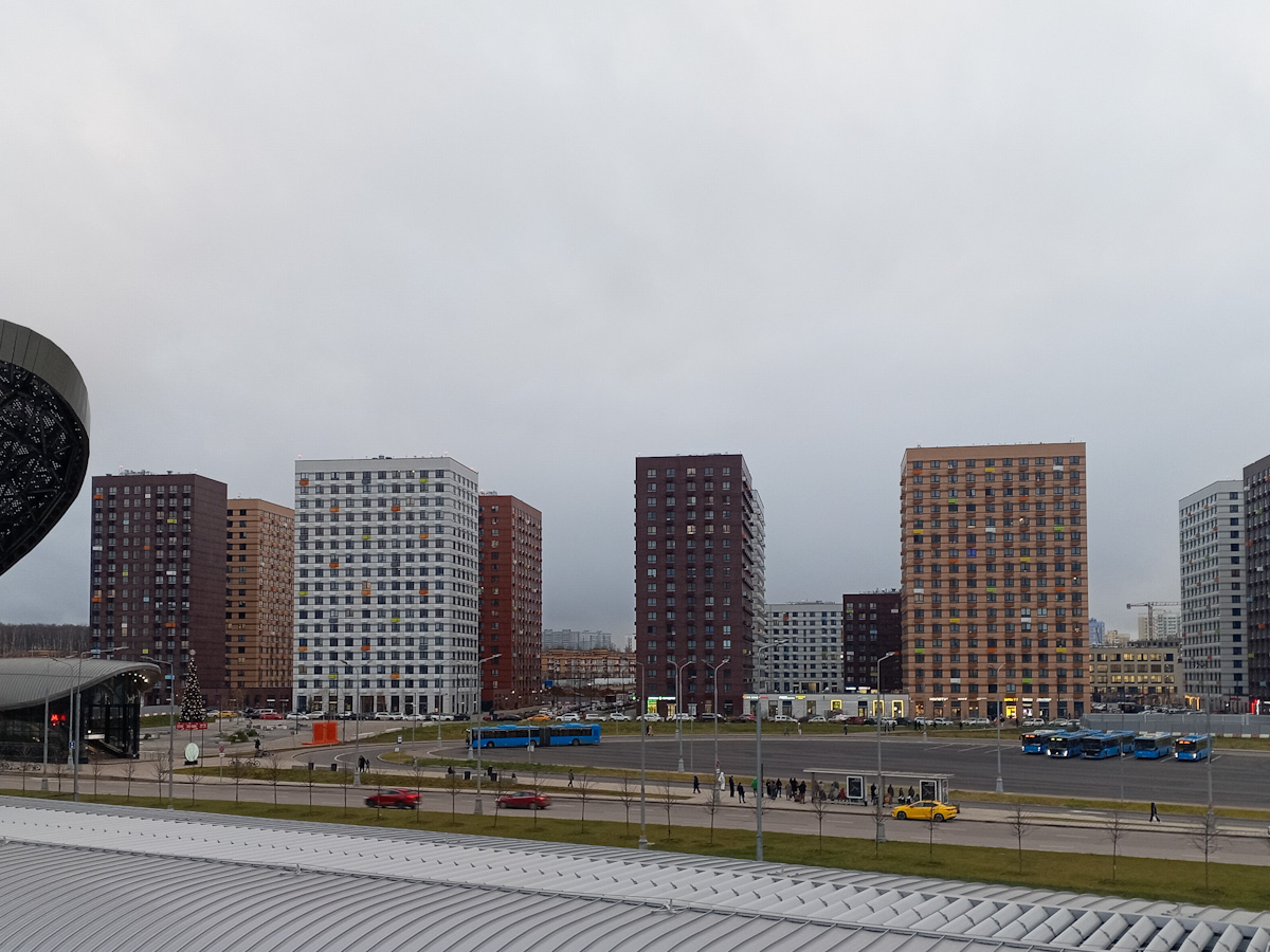 Поселение Сосенское, Улица Александры Монаховой, 83; Улица Александры Монаховой, 85 корп. 2