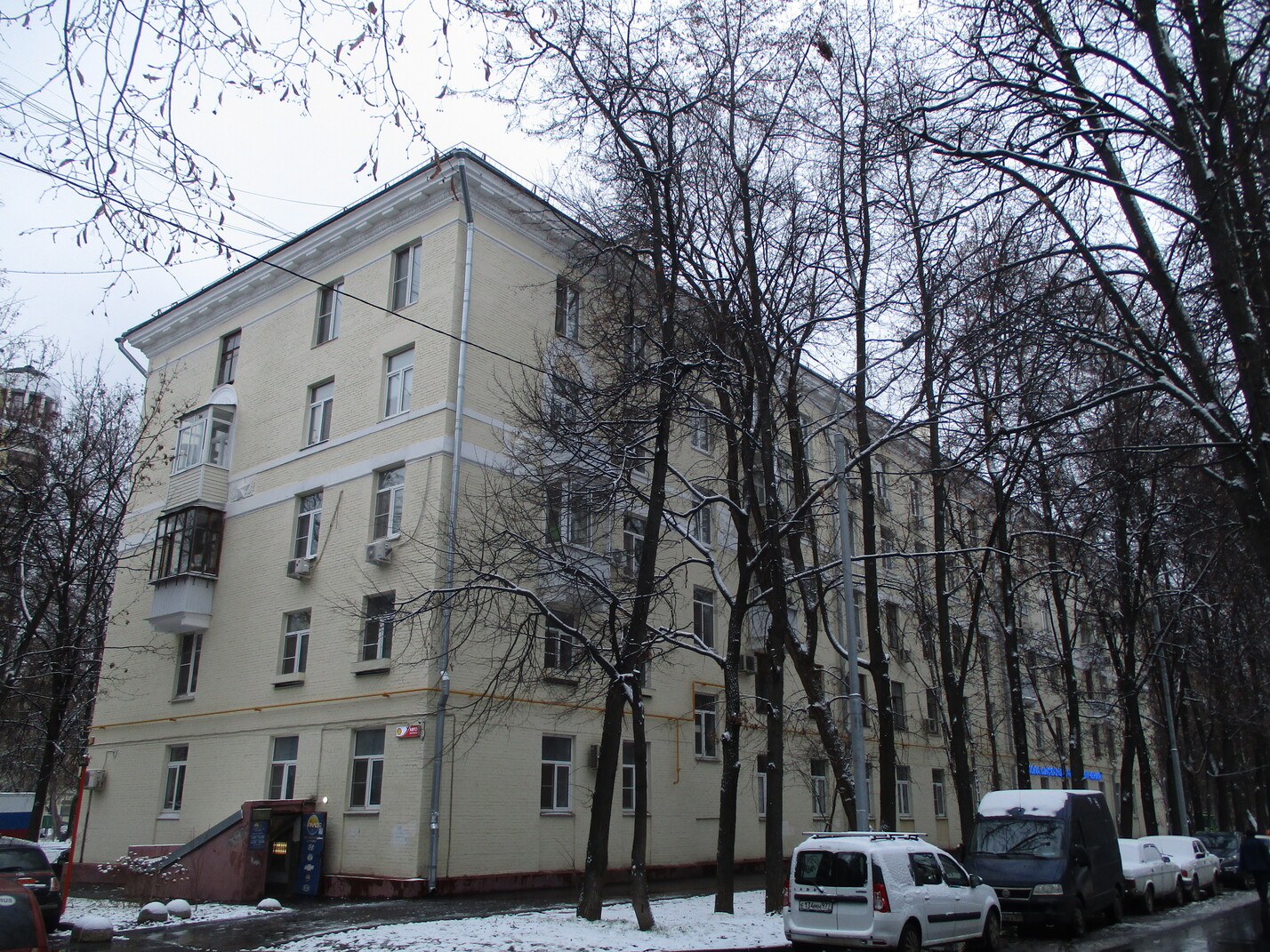 Москва, Измайловский бульвар, 60 / 13-я Парковая улица, 10