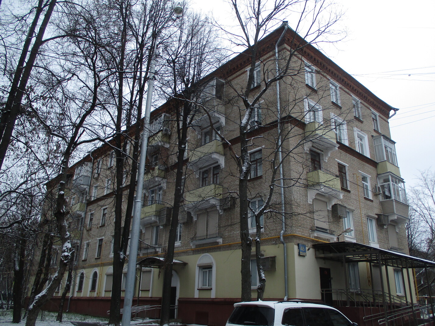 Москва, Средняя Первомайская улица, 46