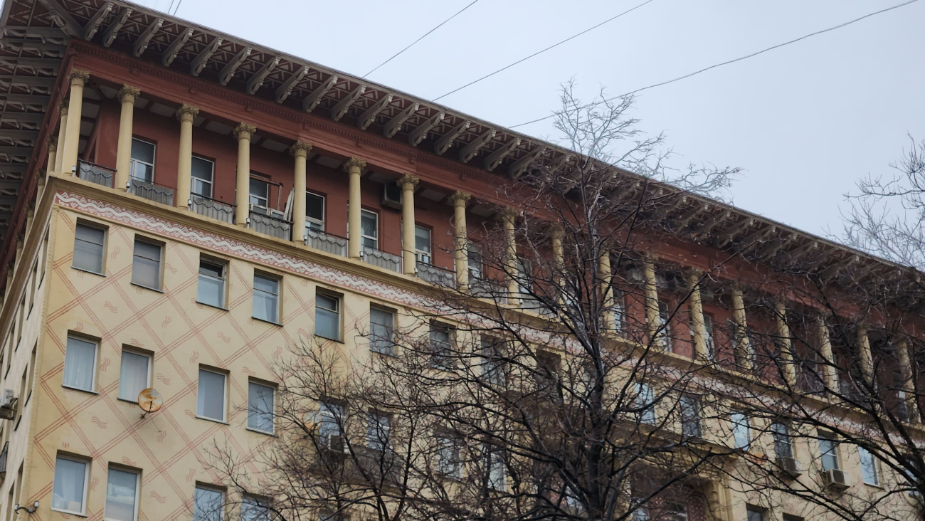 Moskwa, Улица Земляной Вал, 21 /  Путейский тупик, 2 стр. 1