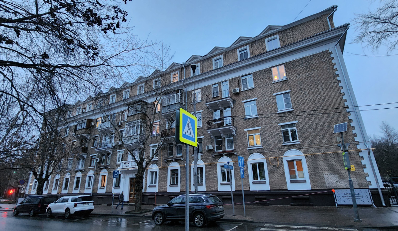 Москва, Улица Луиджи Лонго, 6 / Новопесчаная улица, 11