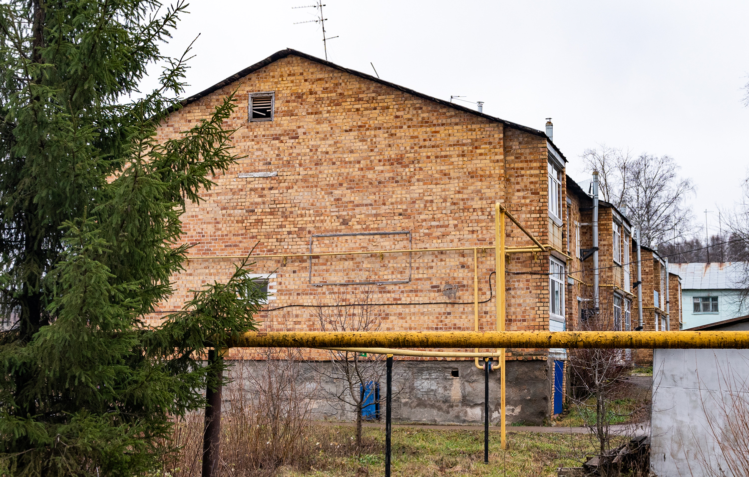 Иглинский район, прочие н.п., с. Кудеевский, улица Пушкина, 1А