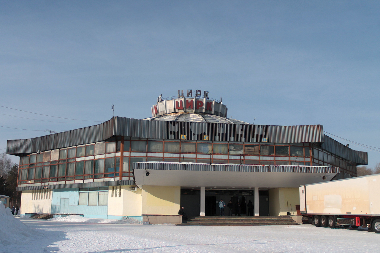 Киров, Октябрьский проспект, 147