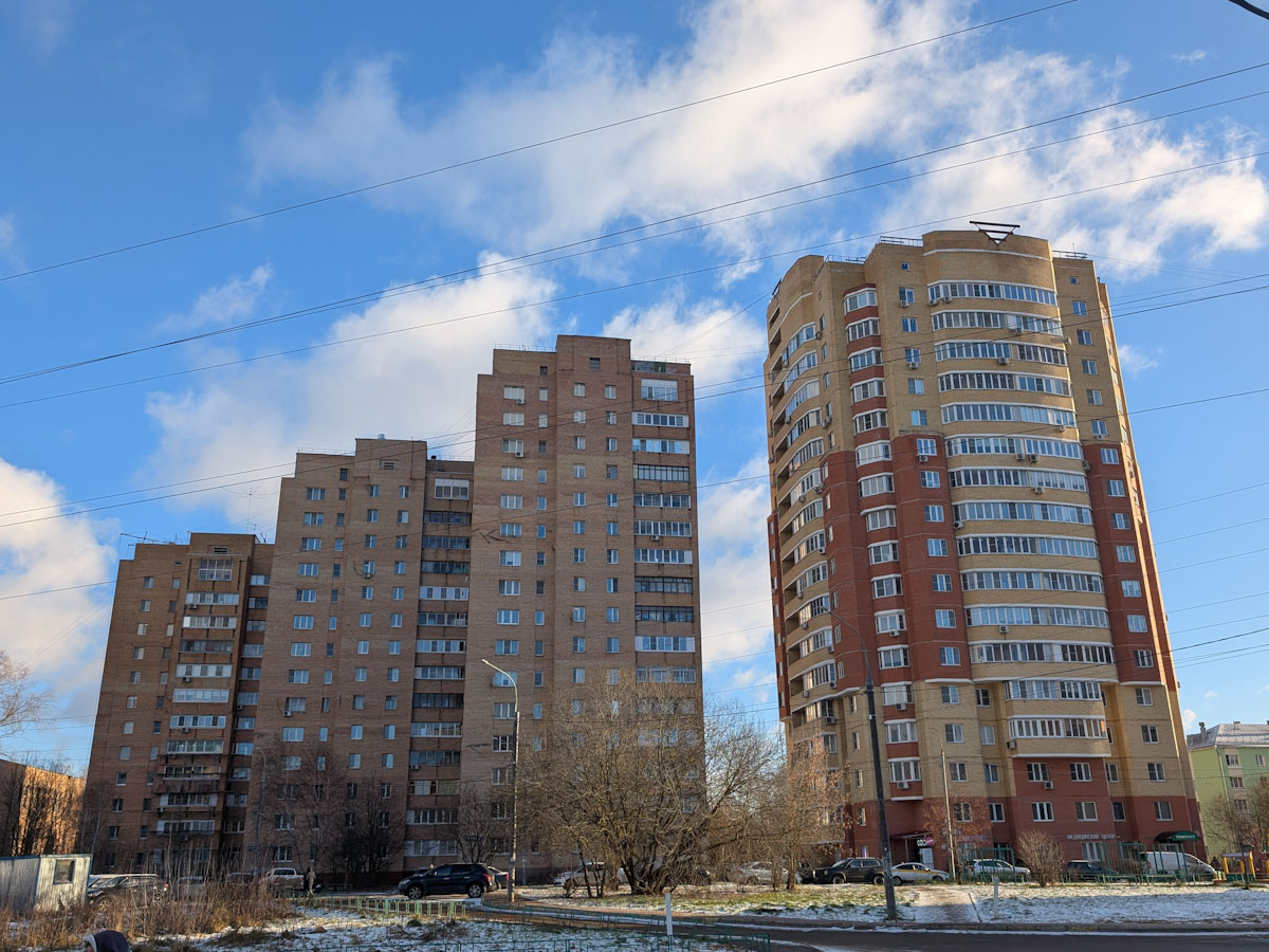 Подольск, Микрорайон Климовск, Молодёжная улица, 2 корп. 3; Микрорайон Климовск, Молодёжная улица, 2 корп. 2; Микрорайон Климовск, Молодёжная улица, 2 корп. 1; Микрорайон Климовск, Молодёжная улица, 3