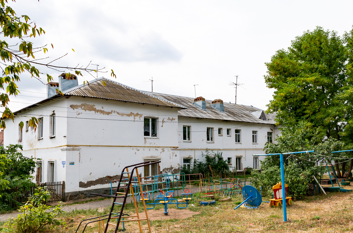 Уфимский район, прочие н.п., с. Санатория Юматово имени 15-летия БАССР, Кольцевая улица, 4