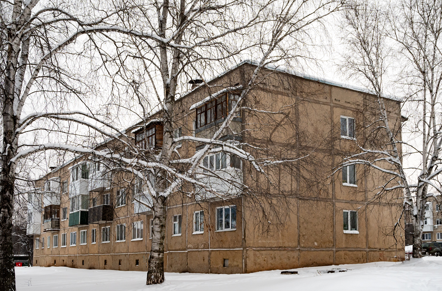 Уфимский район, прочие н.п., с. Авдон, Молодёжная улица, 4