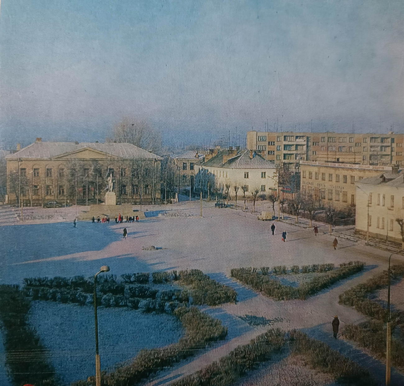 Лунинец, Площадь Ленина, 12