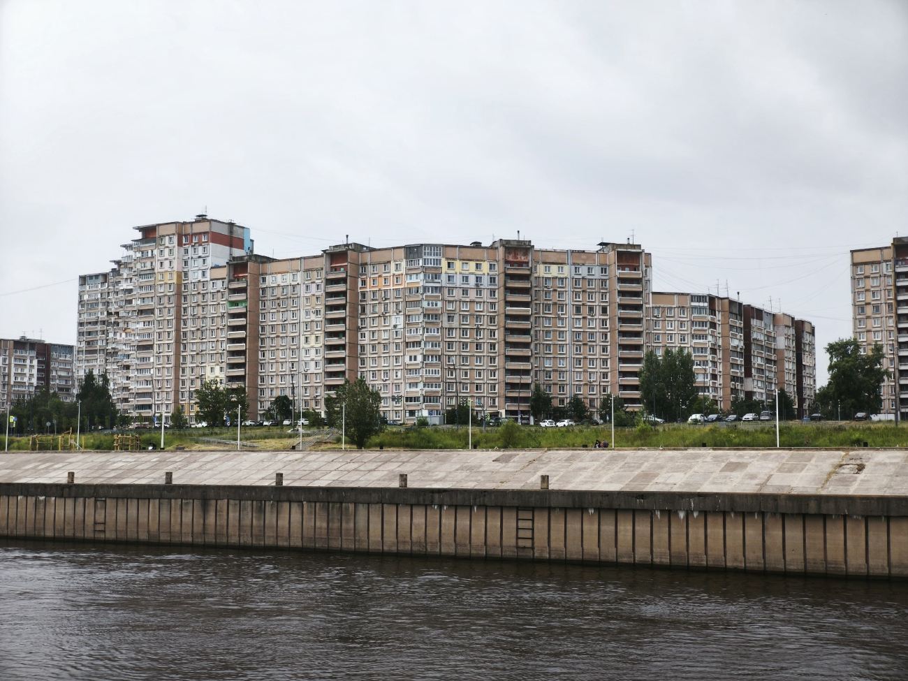 Nizhny Novgorod, Волжская набережная, 9