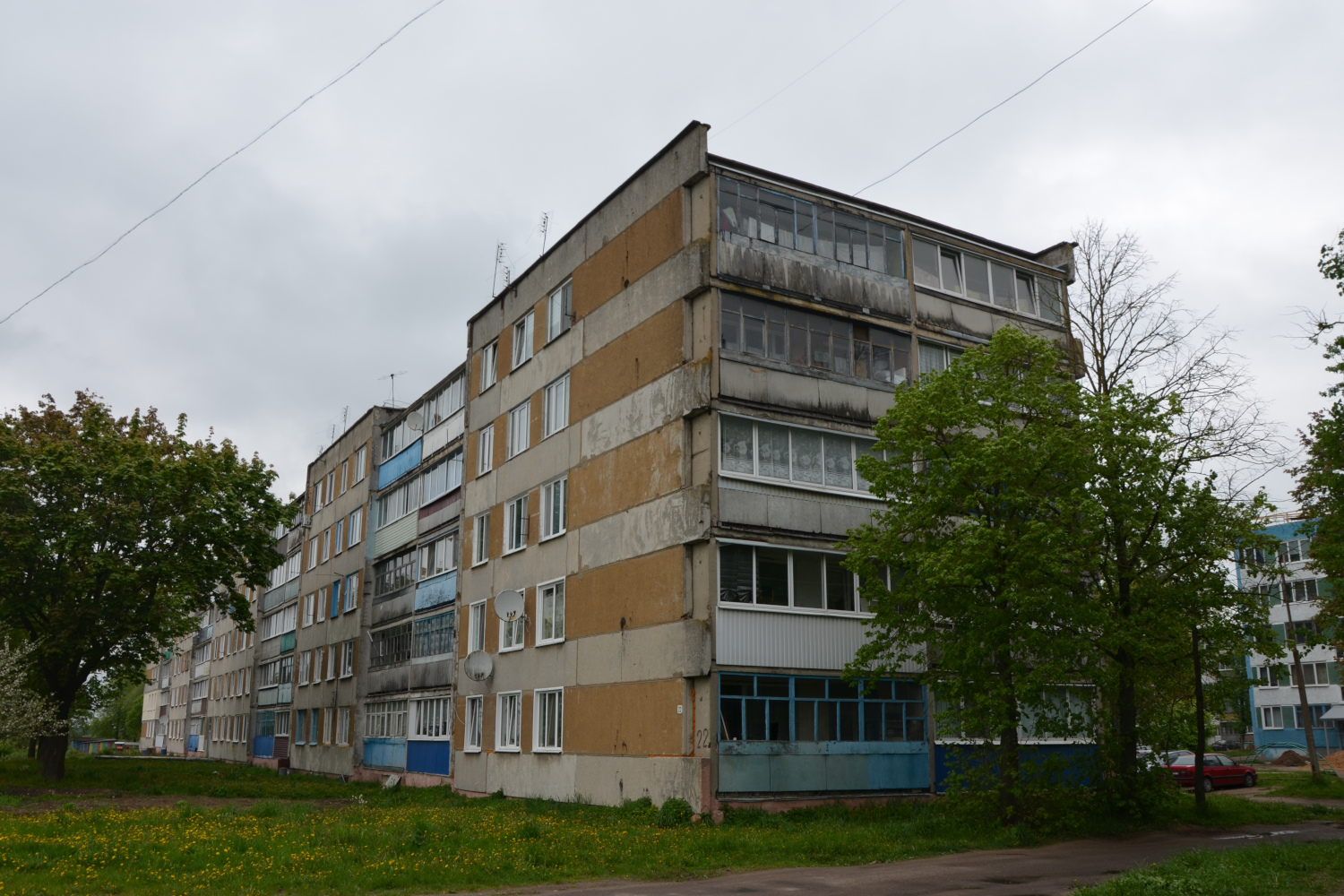 Лошница, Молодёжная улица, 22