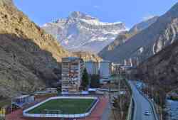 Алагирский район, прочие н.п., Посёлок Мизур, 13; Алагирский район, прочие н.п., Посёлок Мизур, 12; Алагирский район, прочие н.п., Посёлок Мизур, 10