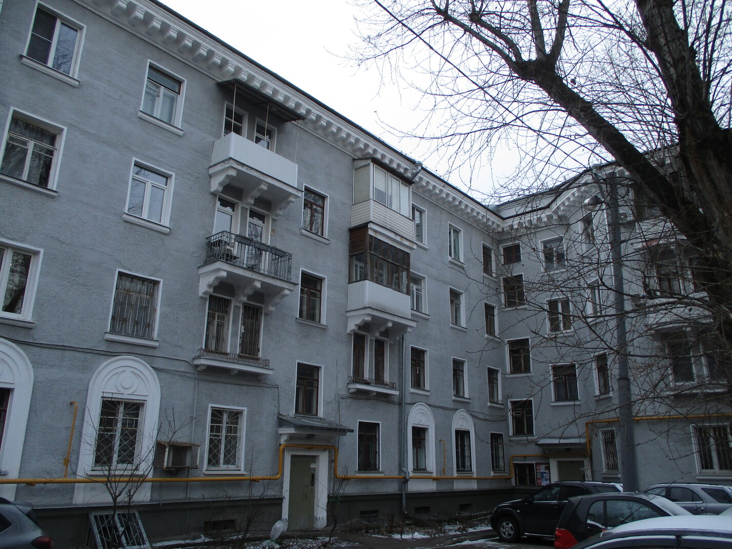 Москва, Саратовская улица, 8 / 1-й Саратовский проезд, 1