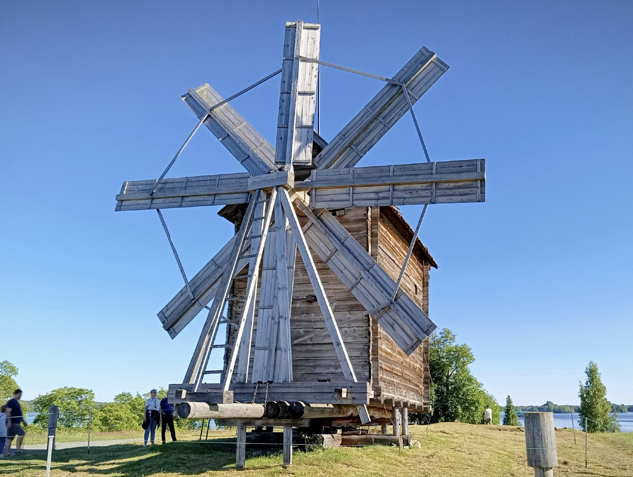 Медвежьегорский район, прочие н.п., Остров Кижи, ветряная мельница