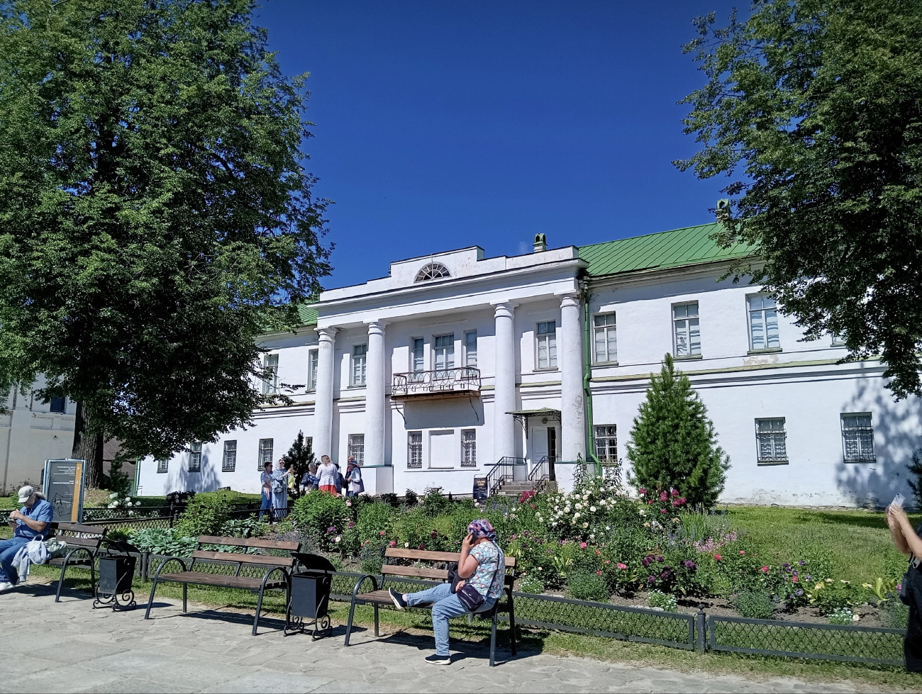 Кириллов, Кирилло-Белозерский монастырь, Архимандричьи кельи