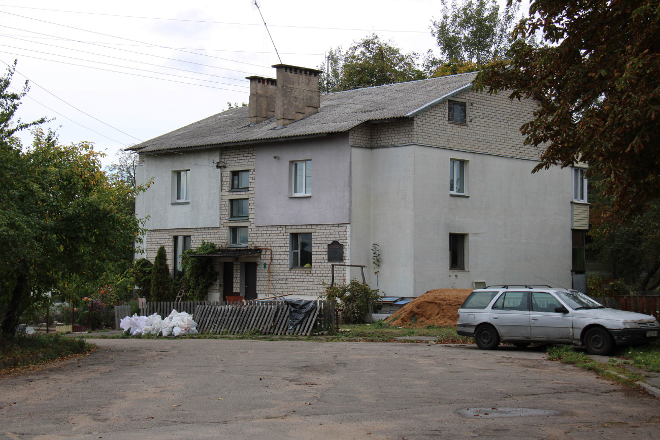 Новый Двор, Молодёжная улица, 2