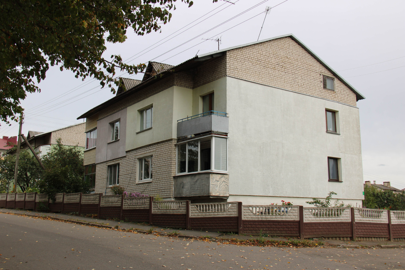 Новый Двор, Молодёжная улица, 2