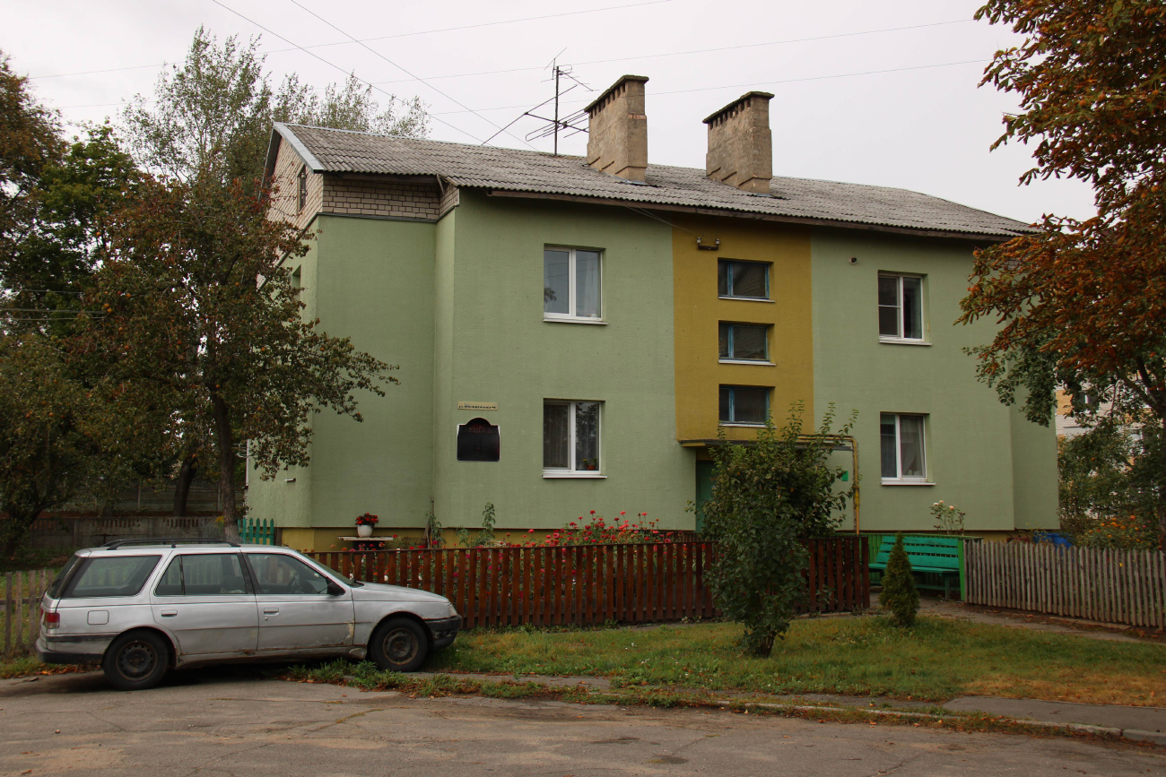 Новый Двор, Молодёжная улица, 4