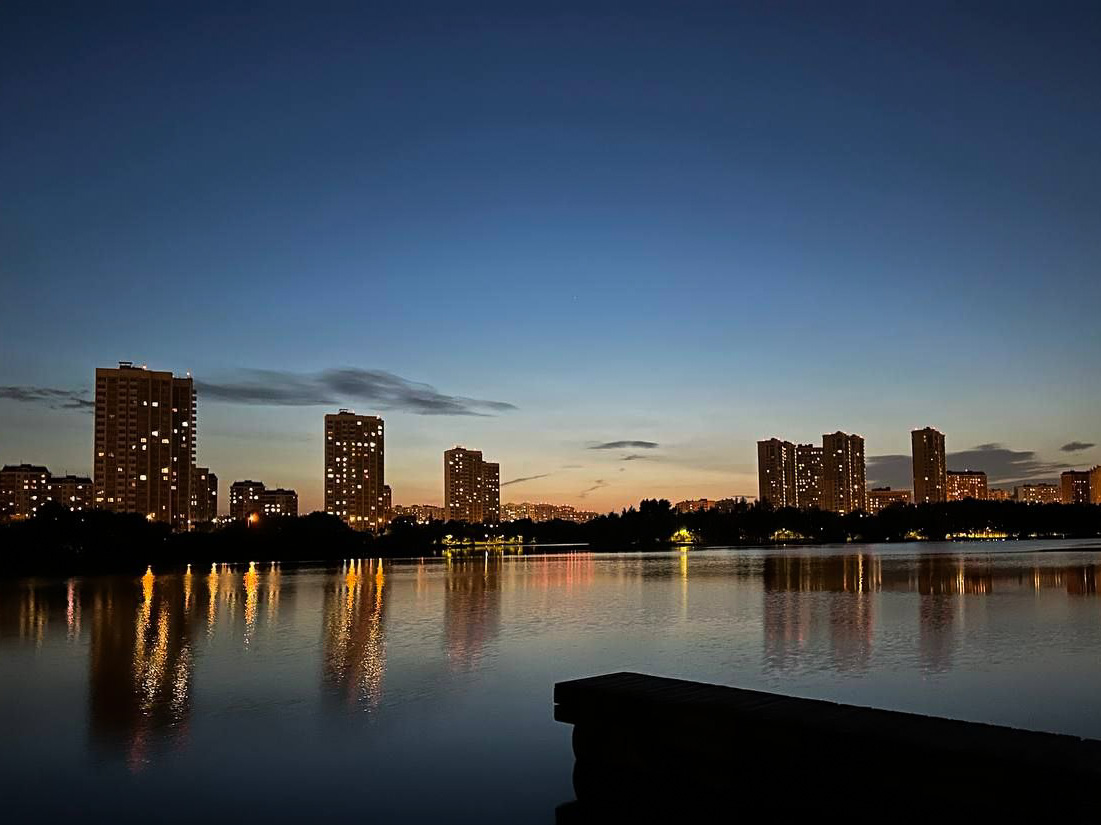 Москва, Улица Академика Понтрягина, 21 корп. 1; Улица Академика Понтрягина, 11 корп. 3; Улица Академика Понтрягина, 11 корп. 1; Улица Адмирала Лазарева, 63 корп. 3; Улица Адмирала Лазарева, 63 корп. 2; Улица Адмирала Лазарева, 63 корп. 1. Москва — Панорамы