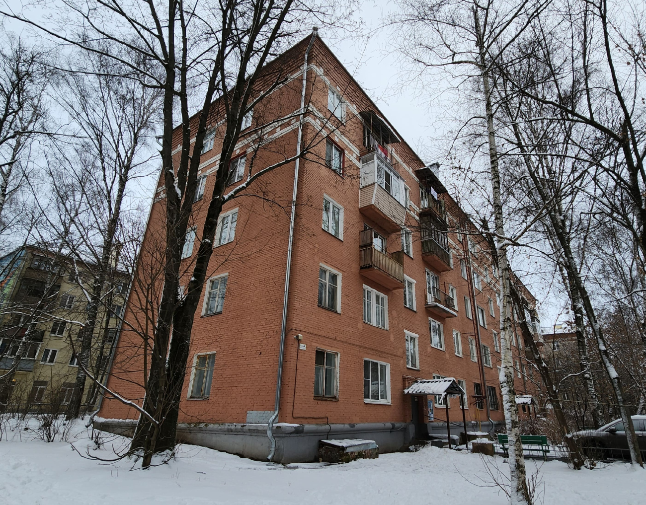 Красногорск, Пионерская улица, 7