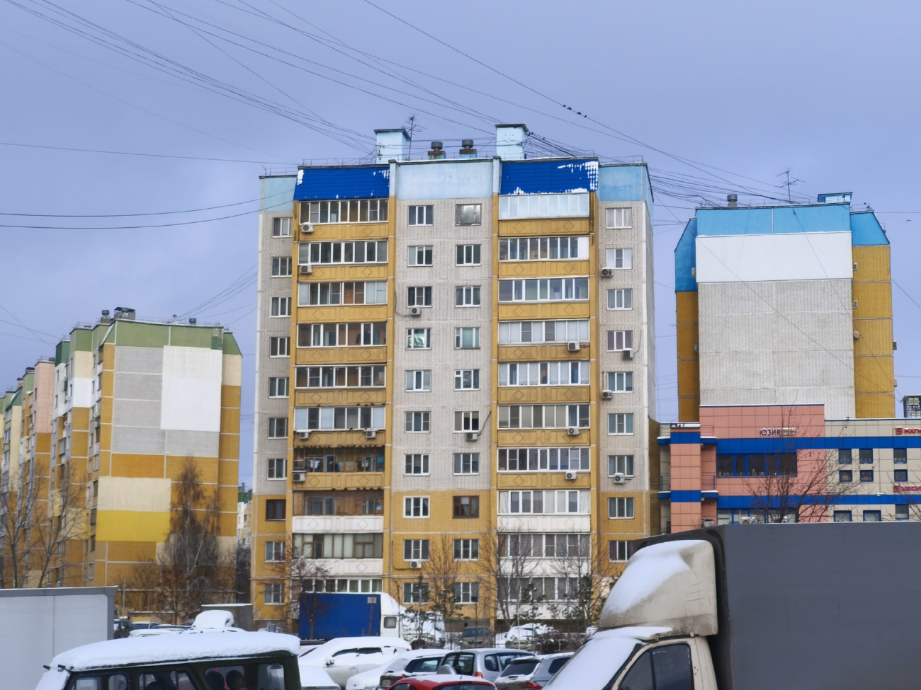 Курск, Улица Бойцов 9-й Дивизии, 199А; Улица Бойцов 9-й Дивизии, 195