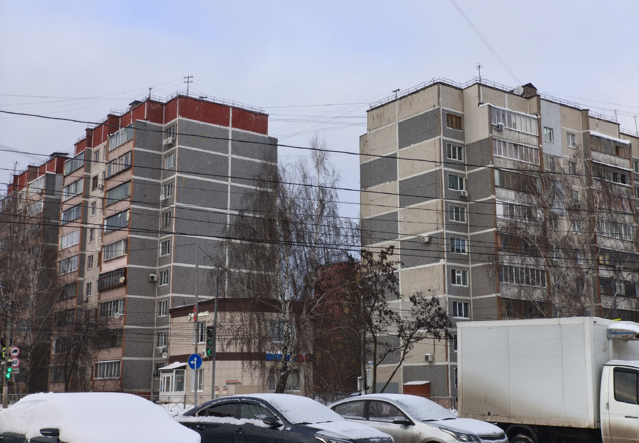 Курск, Майский бульвар, 38; Майский бульвар, 44