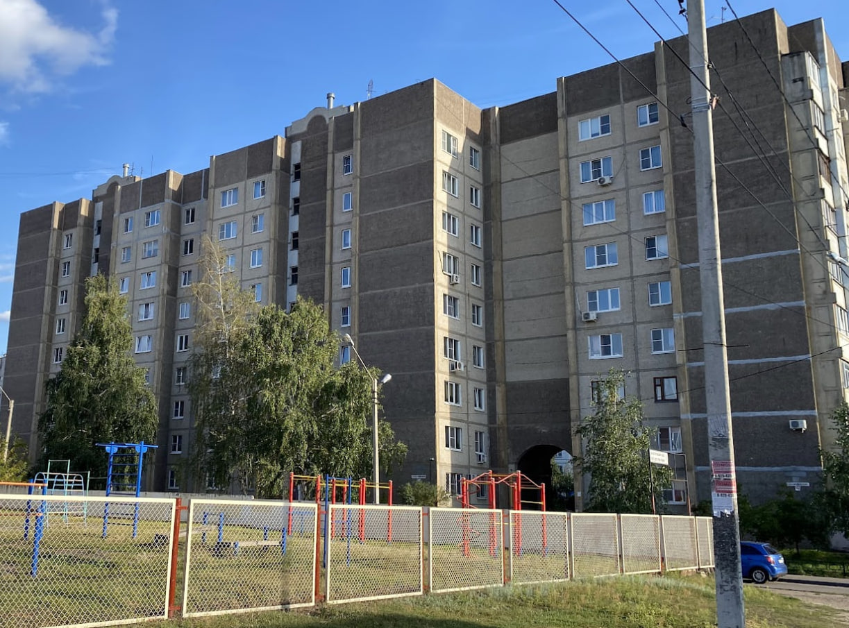 Воронеж, Электровозная улица, 4; Электровозная улица, 6