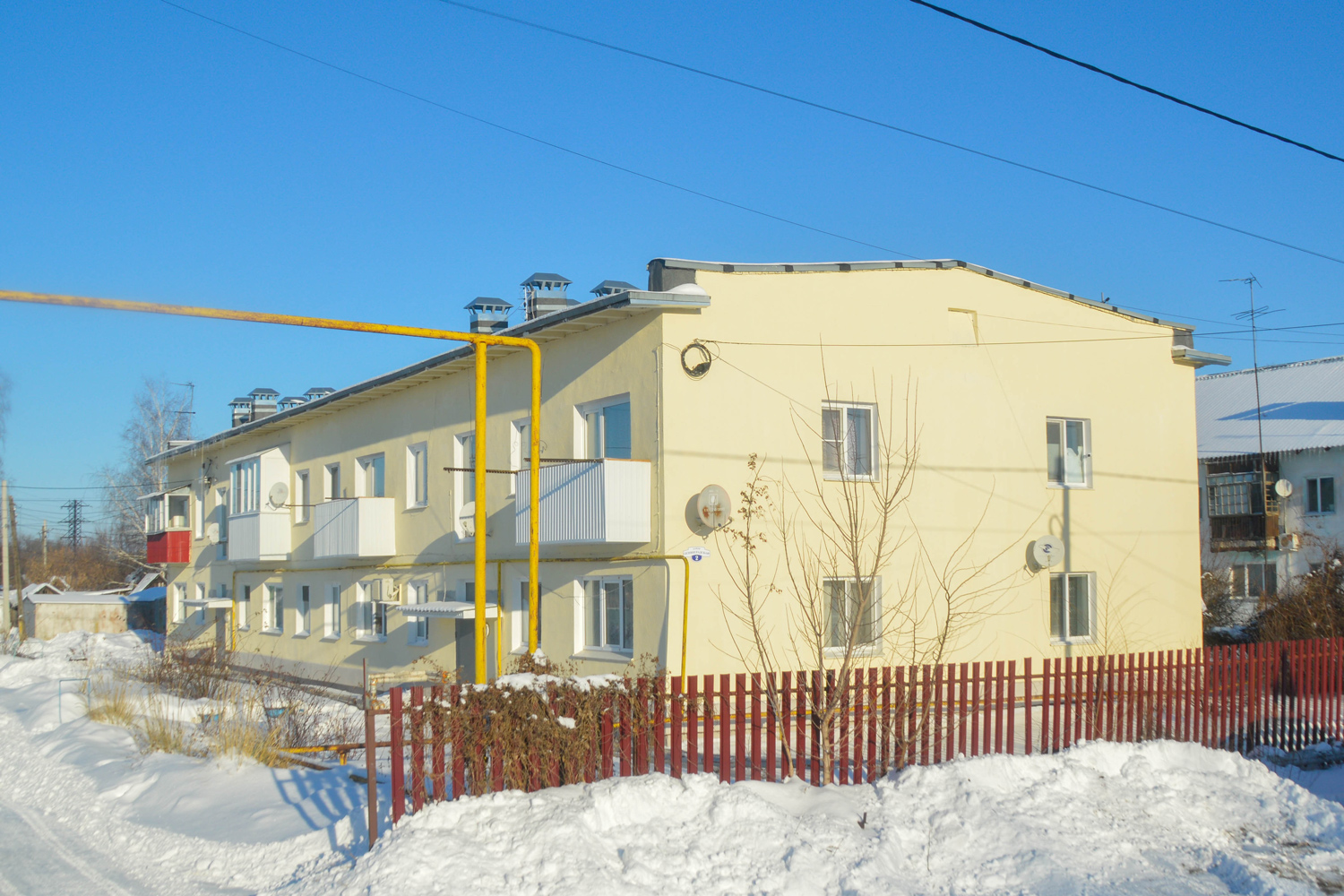 Кинель-Черкасский район, прочие н.п., с. Кротовка, Ленинградская улица, 2