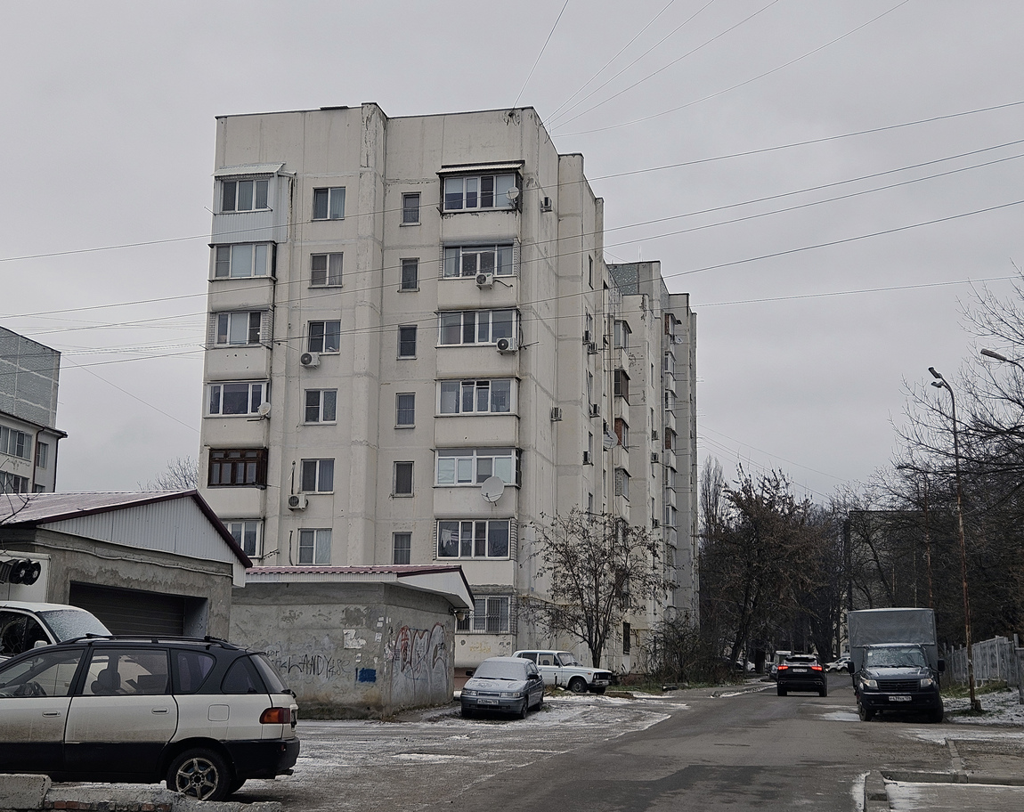 Пятигорск, Улица Краснознамённая, 59