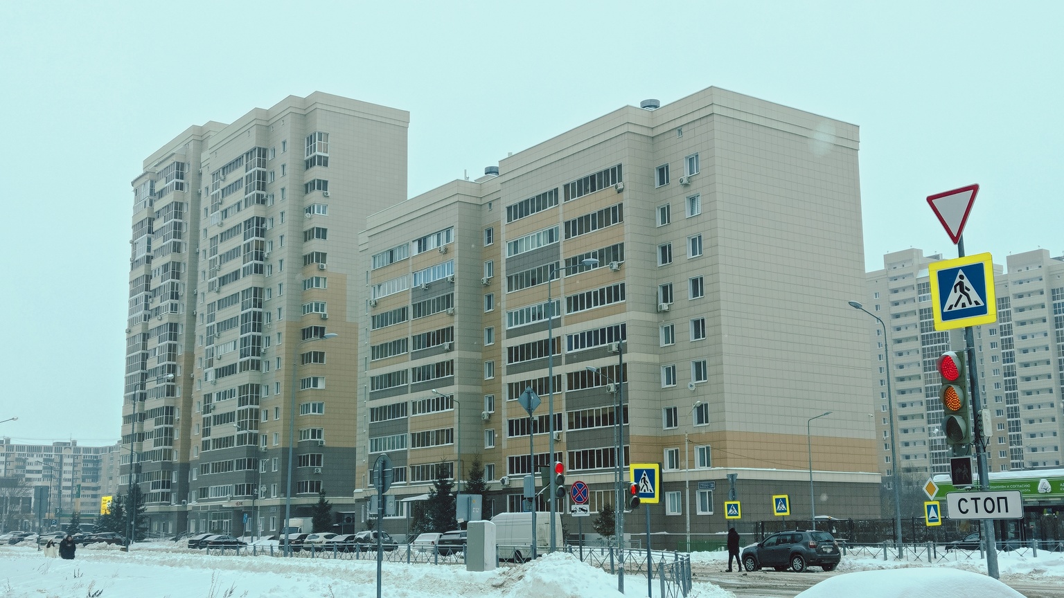 Казань, Улица Бондаренко, 28; Улица Бондаренко, 30