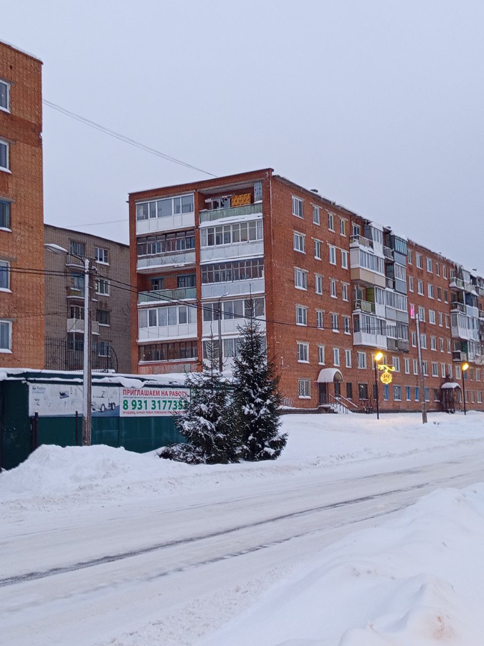 Пикалёво, 6-й микрорайон, 12