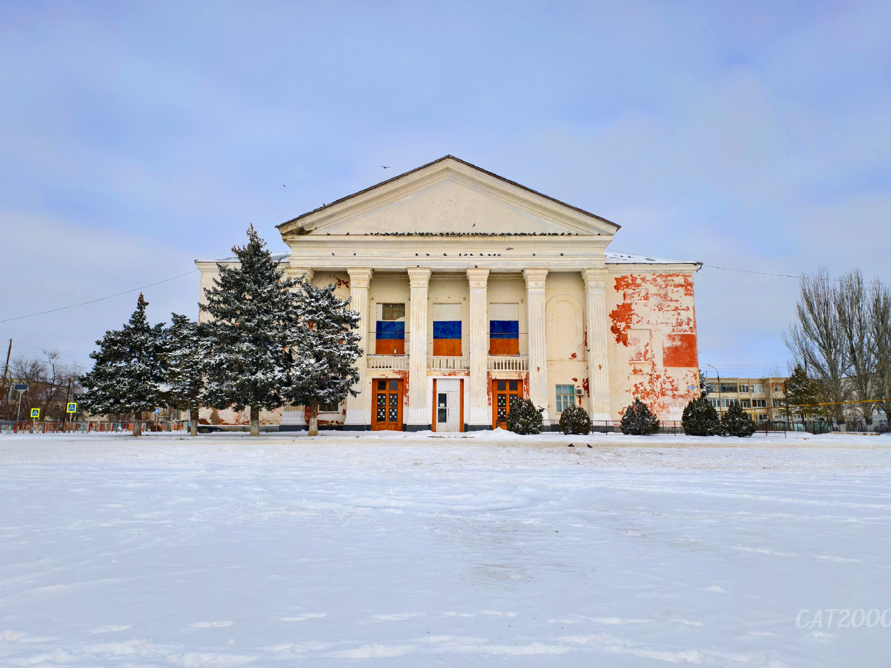 Оранжереи, Улица Кирова, 2