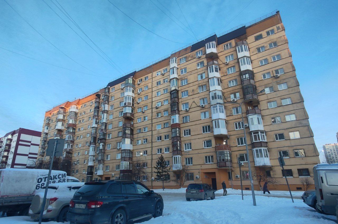 Тюмень, Улица Муравленко, 19