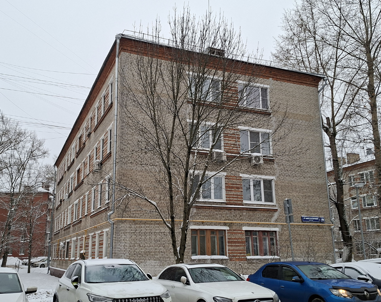 Москва, 2-й Амбулаторный проезд, 19